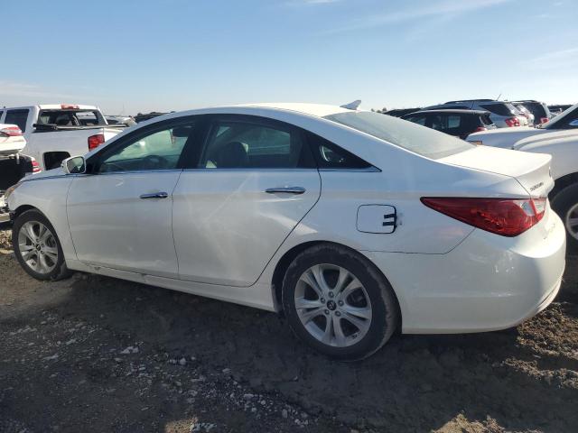 Photo 2 from auction – 2011 HYUNDAI SONATA SE with VIN 5NPEC4AC4BH097271