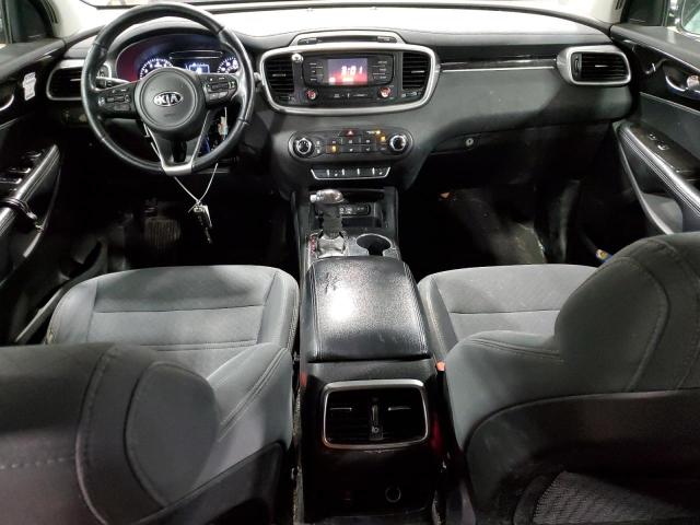 Photo 8 from auction – 2016 KIA SORENTO LX with VIN 5XYPG4A38GG034296