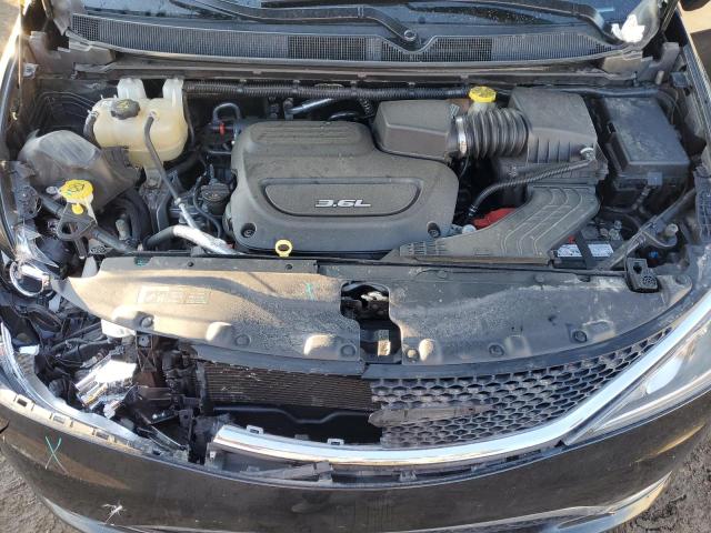 Photo 12 from auction – 2017 CHRYSLER PACIFICA T with VIN 2C4RC1EG3HR679368