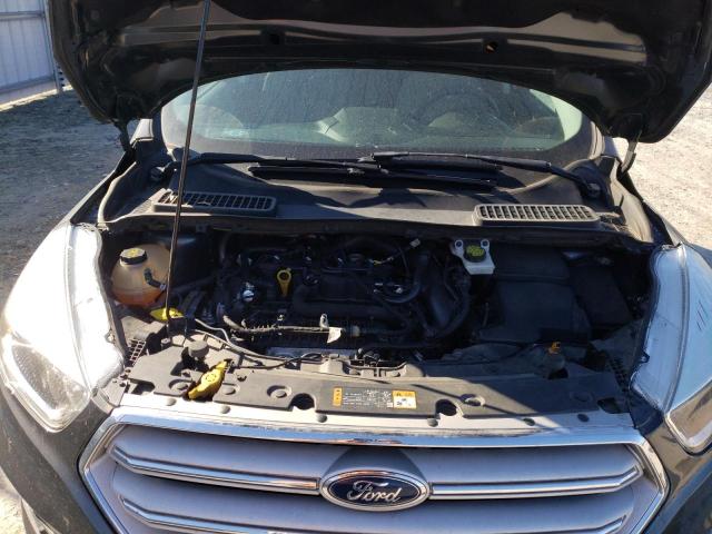 Photo 11 from auction – 2019 FORD ESCAPE SE with VIN 1FMCU0GD2KUA58600