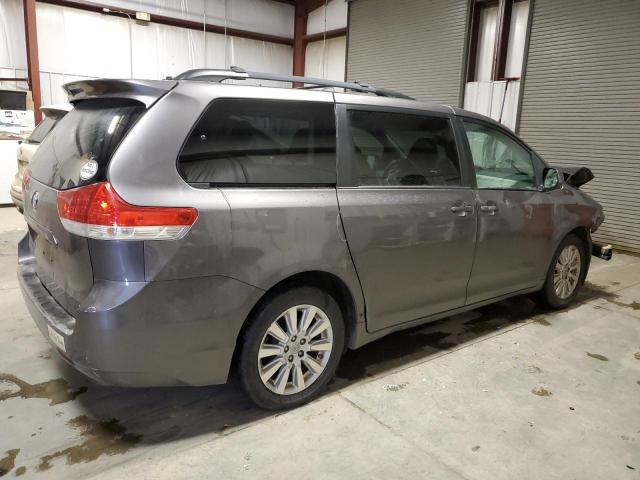 Photo 3 from auction – 2011 TOYOTA SIENNA LE with VIN 5TDJK3DC3BS005228