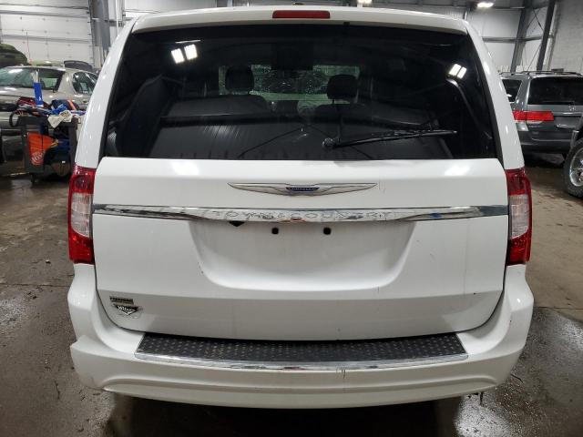 Photo 6 from auction – 2013 CHRYSLER TOWN & COU with VIN 2C4RC1BGXDR815218