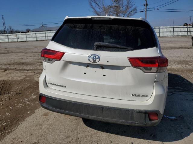 Photo 6 from auction – 2017 TOYOTA HIGHLANDER with VIN 5TDJZRFH6HS435996