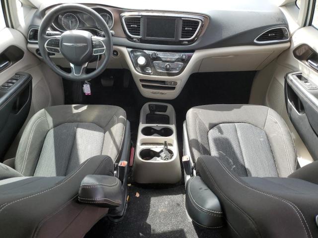 Photo 8 from auction – 2020 CHRYSLER VOYAGER L with VIN 2C4RC1AG5LR137512