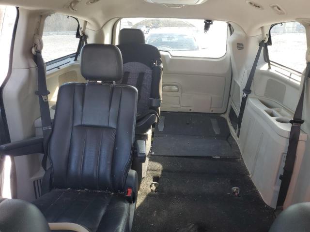 Photo 10 from auction – 2011 CHRYSLER TOWN & COU with VIN 2A4RR8DGXBR617041