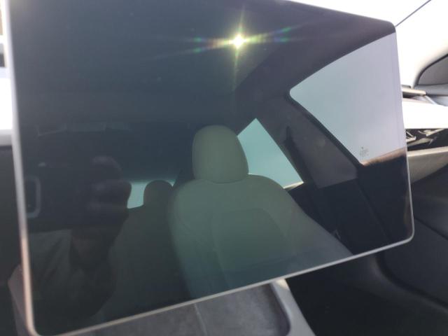 Photo 9 from auction – 2022 TESLA MODEL 3 with VIN 5YJ3E1EC0NF209304