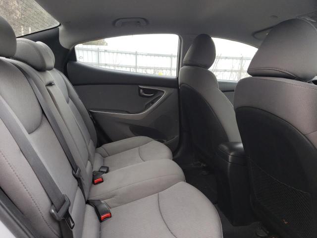 Photo 10 from auction – 2012 HYUNDAI ELANTRA GL with VIN 5NPDH4AE6CH077894