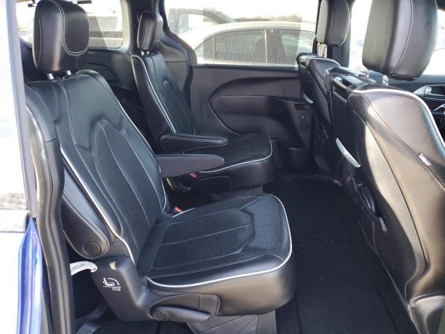Photo 11 from auction – 2018 CHRYSLER PACIFICA L with VIN 2C4RC1GGXJR353523