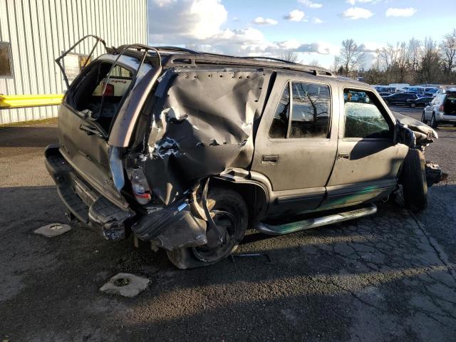 Photo 3 from auction – 1998 CHEVROLET BLAZER with VIN 1GNDT13W5W2284342