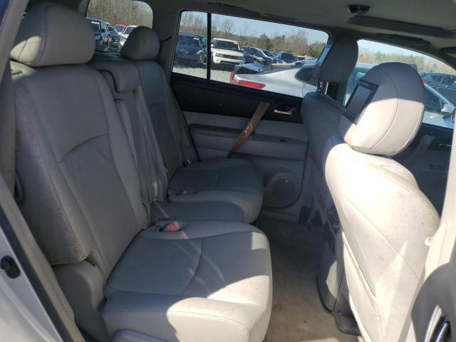 Photo 11 from auction – 2008 TOYOTA HIGHLANDER with VIN JTEEW44A282008322