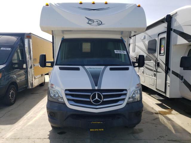 Photo 5 from auction – 2017 JAYC MOTORHOME with VIN WDAPF4CC5G9679427