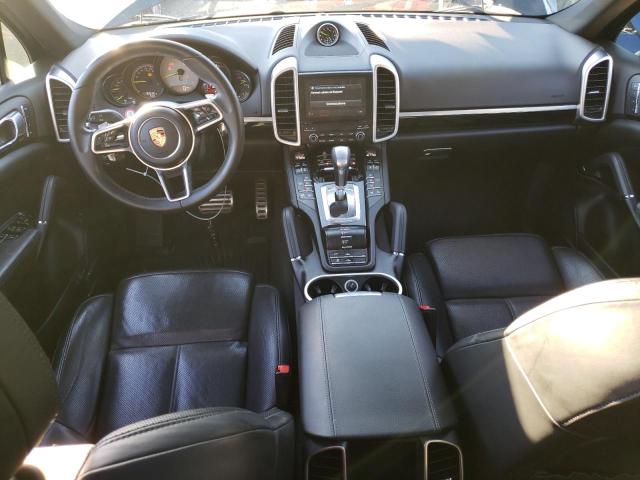 Photo 8 from auction – 2017 PORSCHE CAYENNE SE with VIN WP1AE2A28HLA74390