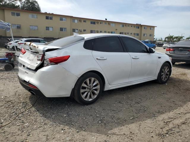 Photo 3 from auction – 2017 KIA OPTIMA EX with VIN 5XXGU4L33HG126217