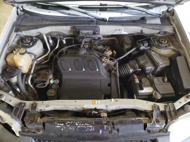 Photo 12 from auction – 2003 FORD ESCAPE XLS with VIN 1FMYU92143KA93630