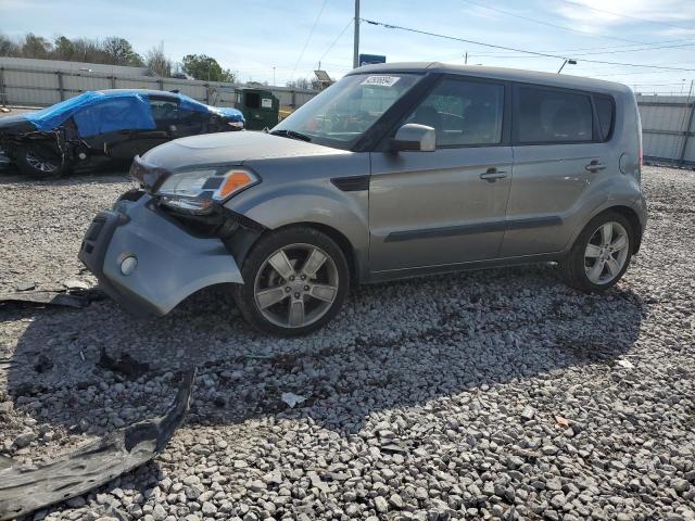 KIA SOUL + 2011 с VIN KNDJT2A2XB7215211 - Снимка от търг