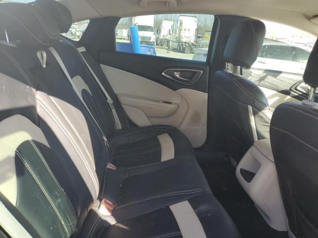 Photo 10 from auction – 2015 CHRYSLER 200 LIMITE with VIN 1C3CCCAB2FN537085