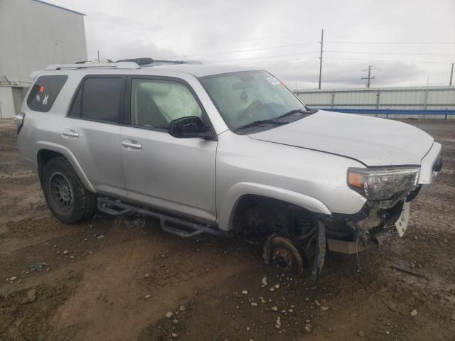 Photo 4 from auction – 2016 TOYOTA 4RUNNER SR with VIN JTEBU5JR7G5338379