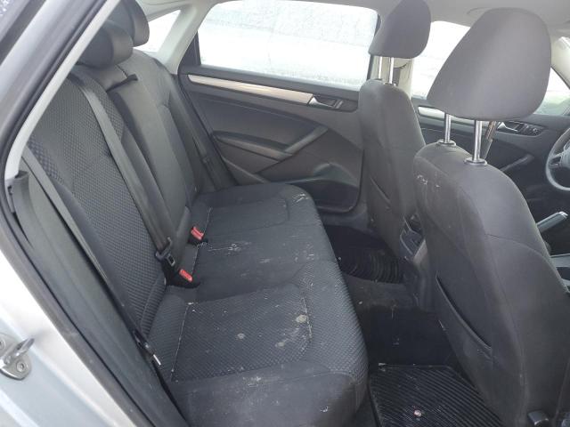 Photo 10 from auction – 2012 VOLKSWAGEN PASSAT S with VIN 1VWAP7A31CC051105