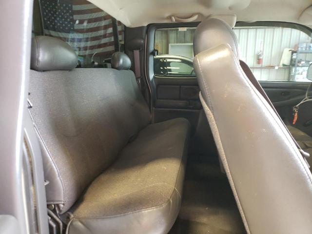 Photo 10 from auction – 2004 CHEVROLET SILVERADO with VIN 1GCEC19V14E372814