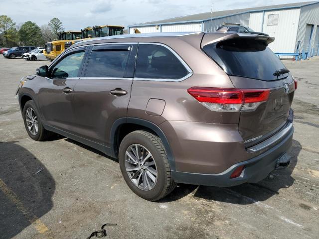 Photo 2 from auction – 2019 TOYOTA HIGHLANDER with VIN 5TDKZRFH6KS306085