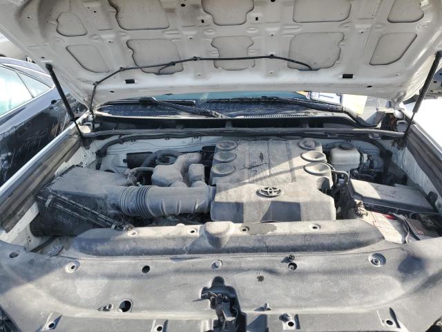 Photo 12 from auction – 2011 TOYOTA 4RUNNER SR with VIN JTEBU5JR1B5064220