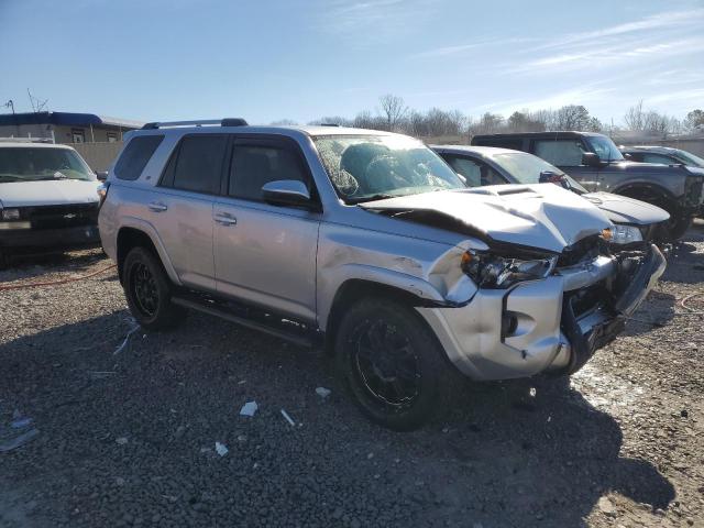 Photo 4 from auction – 2016 TOYOTA 4RUNNER SR with VIN JTEBU5JR9G5282056