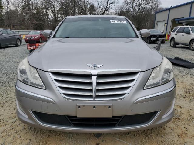 Photo 5 from auction – 2013 HYUNDAI GENESIS 3. with VIN KMHGC4DD4DU248708