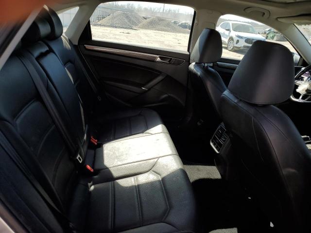 Photo 10 from auction – 2016 VOLKSWAGEN PASSAT SE with VIN 1VWBS7A34GC066321