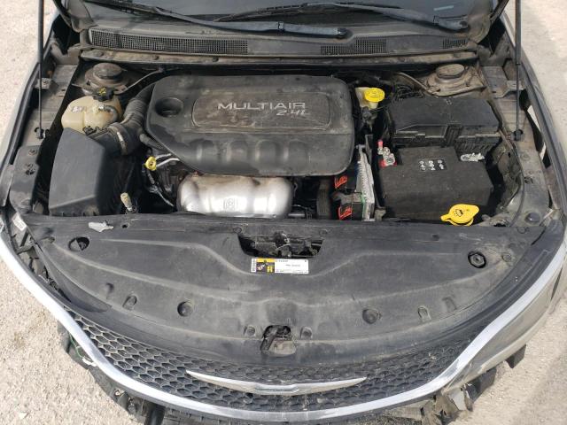 Photo 11 from auction – 2017 CHRYSLER 200 LIMITE with VIN 1C3CCCAB1HN505554