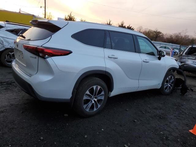 Photo 3 from auction – 2022 TOYOTA HIGHLANDER with VIN 5TDGBRCHXNS545870
