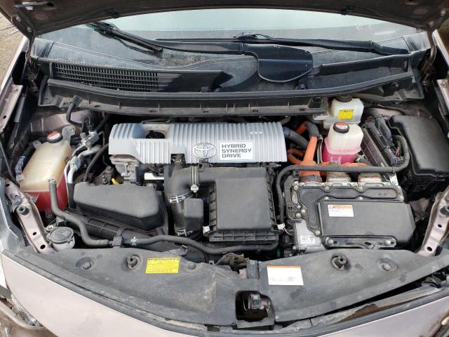Photo 11 from auction – 2015 TOYOTA PRIUS V with VIN JTDZN3EU8FJ030601