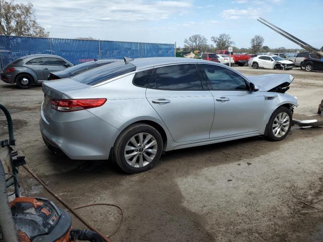 Photo 3 from auction – 2017 KIA OPTIMA EX with VIN 5XXGU4L37HG132571