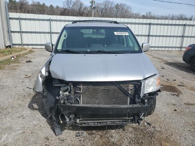 Photo 5 from auction – 2010 DODGE GRAND CARA with VIN 2D4RN5D11AR100269