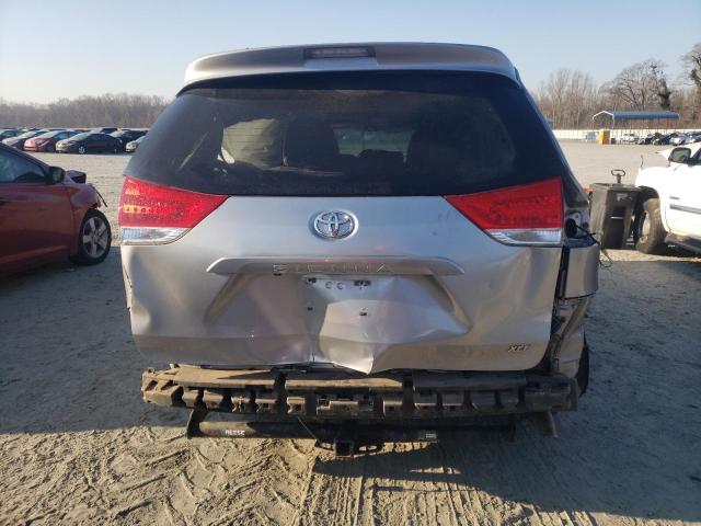 Photo 6 from auction – 2013 TOYOTA SIENNA XLE with VIN 5TDYK3DC4DS352231