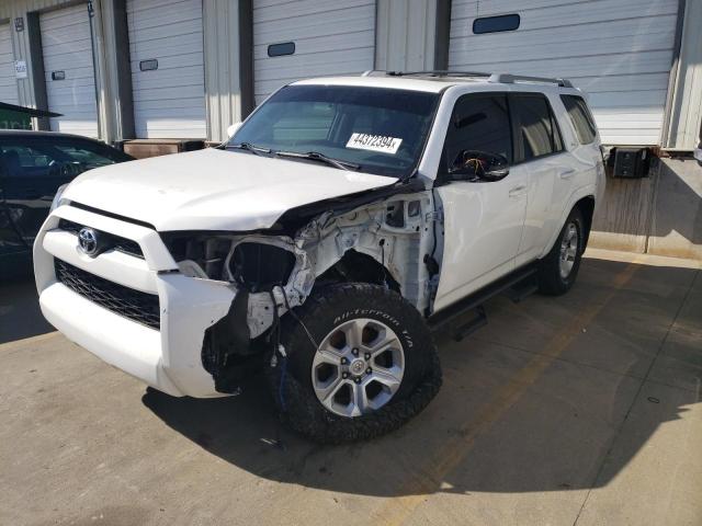 TOYOTA 4RUNNER SR 2018 with VIN JTEBU5JR2J5526847 - Photo from auction