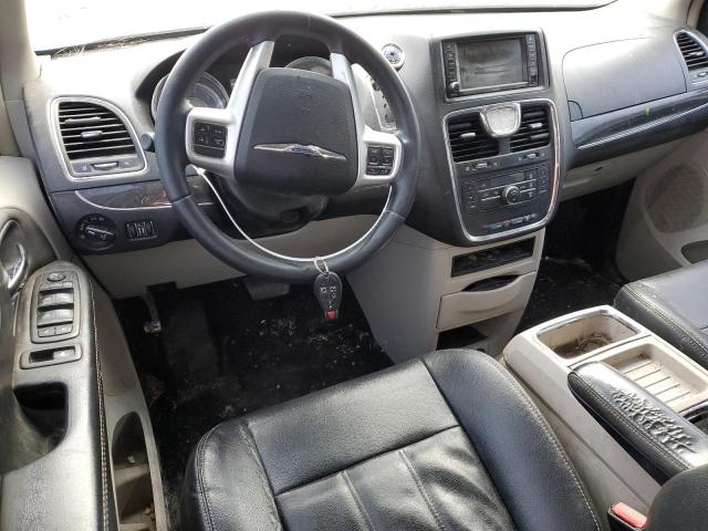 Photo 8 from auction – 2015 CHRYSLER TOWN & COU with VIN 2C4RC1BG6FR588306