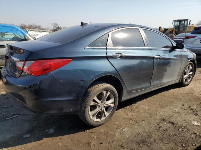 Photo 3 from auction – 2012 HYUNDAI SONATA SE with VIN 5NPEC4AC6CH488360