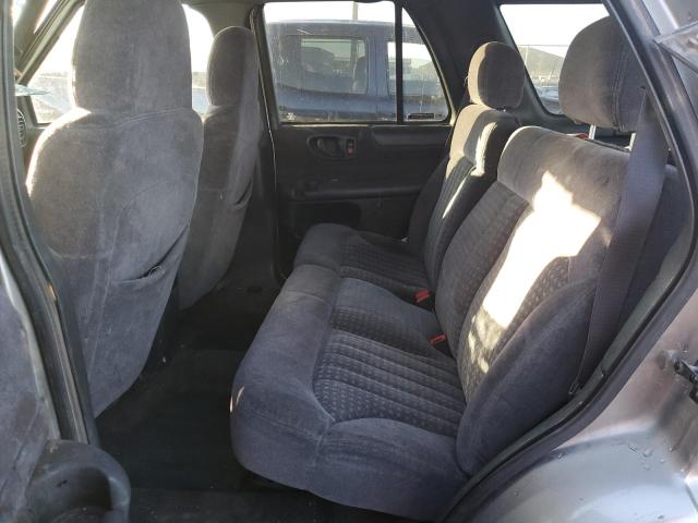 Photo 10 from auction – 1998 CHEVROLET BLAZER with VIN 1GNDT13W2W2195215