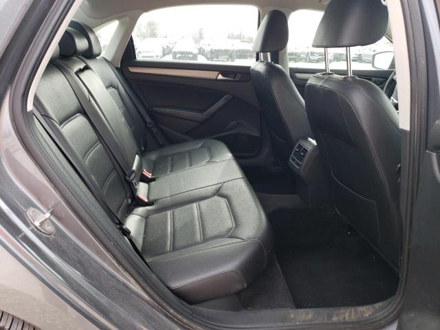 Photo 10 from auction – 2015 VOLKSWAGEN PASSAT SE with VIN 1VWBS7A30FC017860