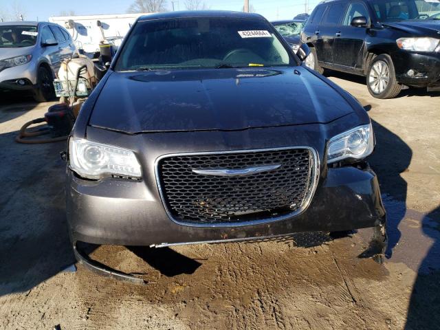 Photo 5 from auction – 2017 CHRYSLER 300 LIMITE with VIN 2C3CCAAG7HH662238