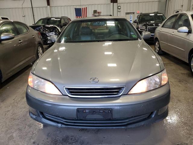 Photo 5 from auction – 2000 LEXUS ES 300 with VIN JT8BF28G7Y5082701