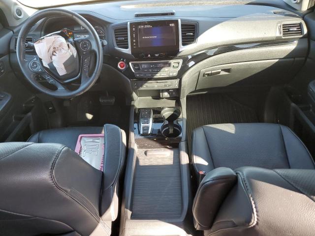 Photo 8 from auction – 2017 HONDA PILOT ELIT with VIN 5FNYF6H04HB027353