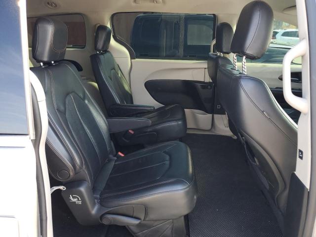 Photo 11 from auction – 2017 CHRYSLER PACIFICA T with VIN 2C4RC1BG4HR526308