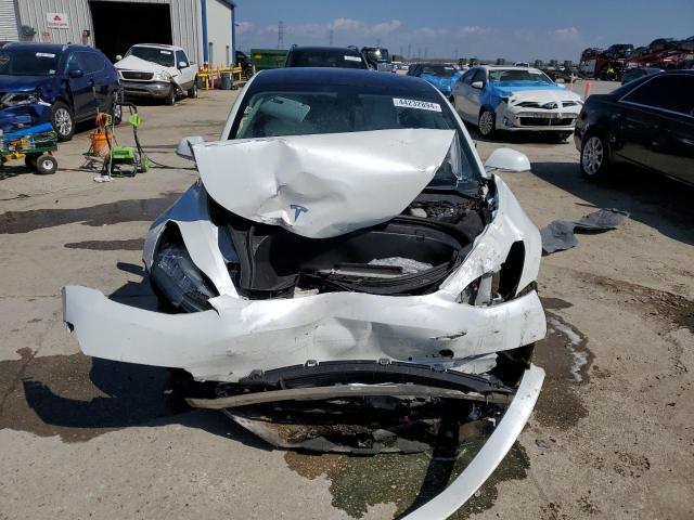 Photo 5 from auction – 2019 TESLA MODEL 3 with VIN 5YJ3E1EB3KF487438