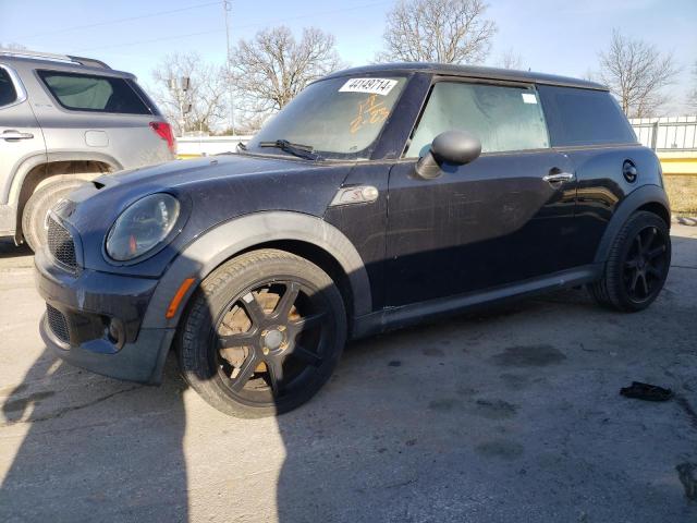 MINI COOPER S 2007 with VIN WMWMF73517TT82657 - Photo from auction