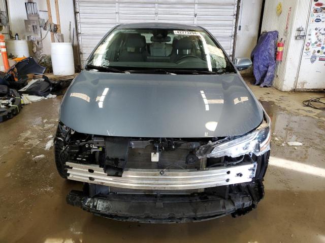 Photo 5 from auction – 2022 TOYOTA COROLLA LE with VIN JTDEPMAE5N3021208