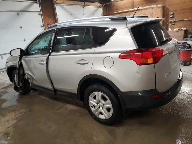Photo 2 from auction – 2015 TOYOTA RAV4 LE with VIN 2T3BFREV5FW305904
