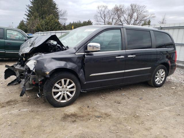 CHRYSLER TOWN & COU 2015 with VIN 2C4RC1GG7FR697303 - Photo from auction