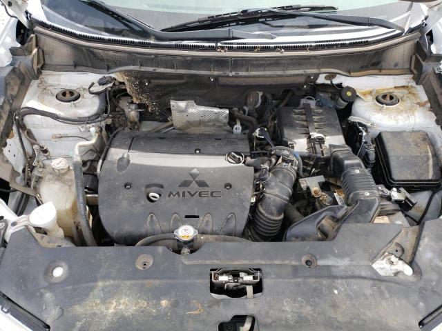 Photo 12 from auction – 2015 MITSUBISHI OUTLANDER with VIN 4A4AP4AU3FE037184