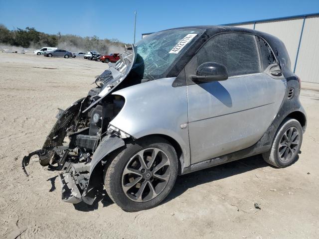SMART FORTWO 2016 with VIN WMEFJ5DAXGK068359 - Photo from auction